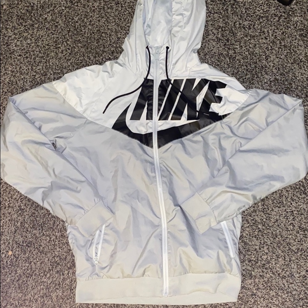 Men’s Nike Windbreaker